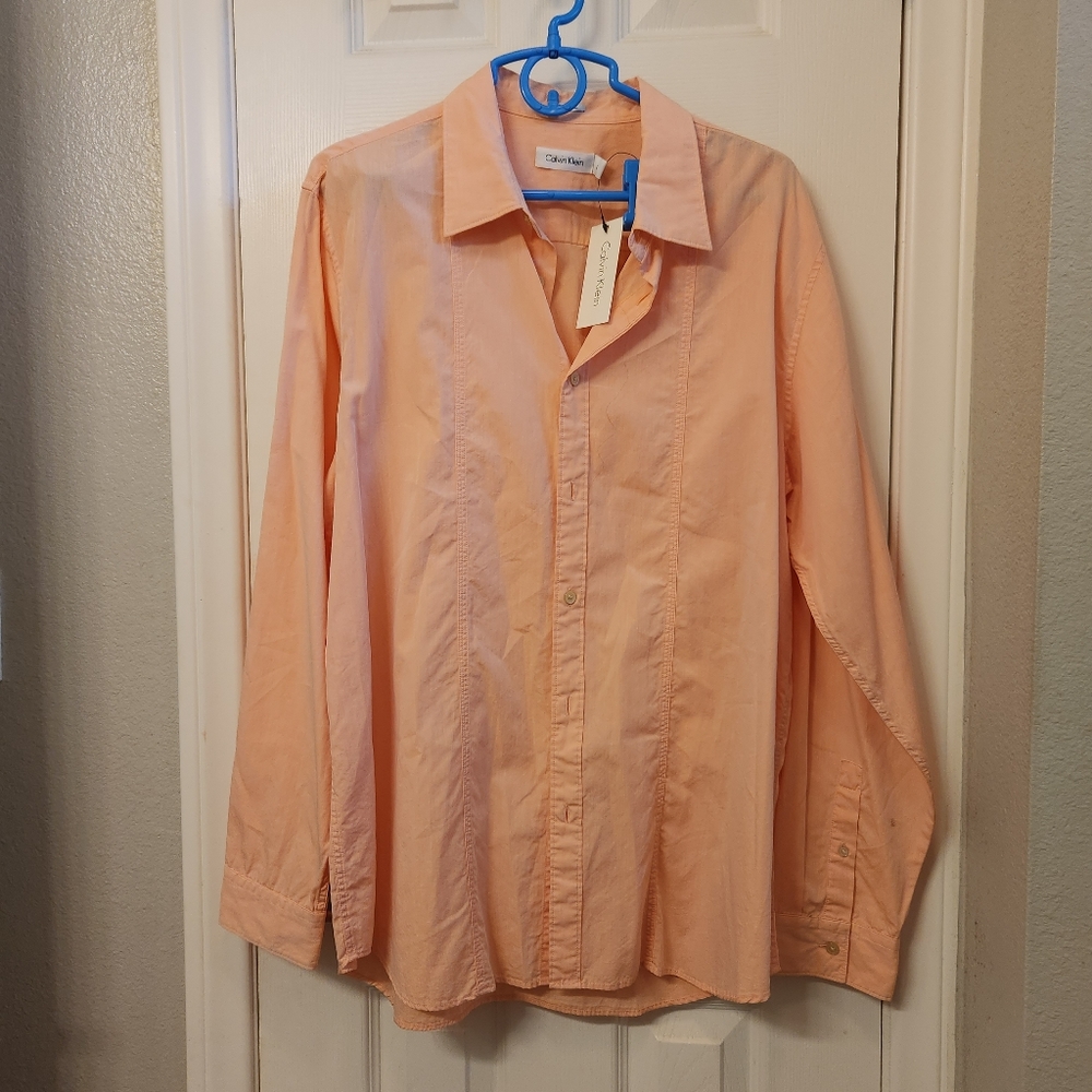 Calvin klein shirt nwt size L